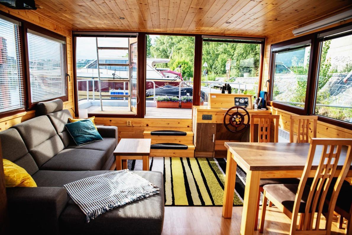 Готель Houseboat Bonanza Прага Екстер'єр фото
